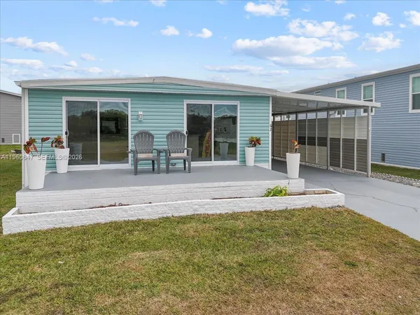 $1,600 | 62 Kiowa, Fort Myers Beach, FL 33931