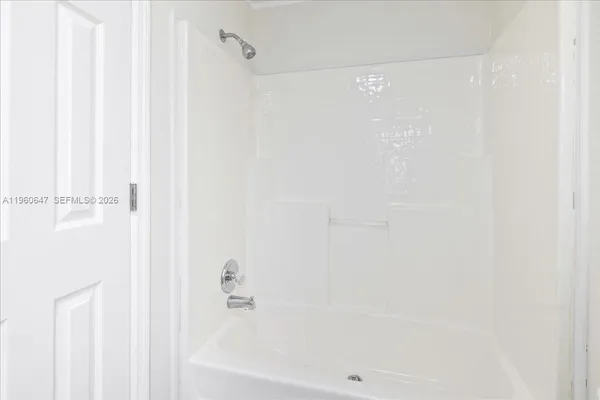 $1,600 | 62 Kiowa, Fort Myers Beach, FL 33931