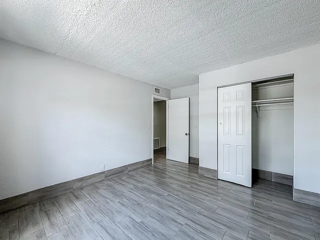 $1,950 | 337 Kenilworth Boulevard, Unit 4, West Palm Beach, FL 33405