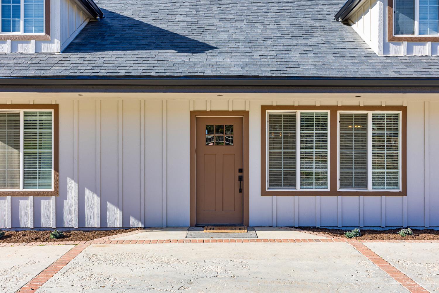 23001 Homestead Way Tehachapi, CA 93561 - Photo 3 of 45 Gallery Image 3