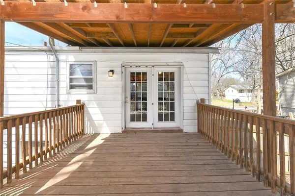 $219,900 | 1103 Northeast Columbus Street, Lee's Summit, MO 64086