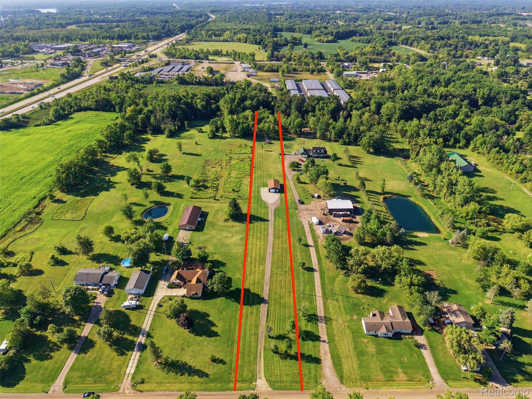 3391 West Ray Road Grand Blanc, MI 48439 - Photo 2 of 16 02-DJI_20250430211915_0067_D.jpg