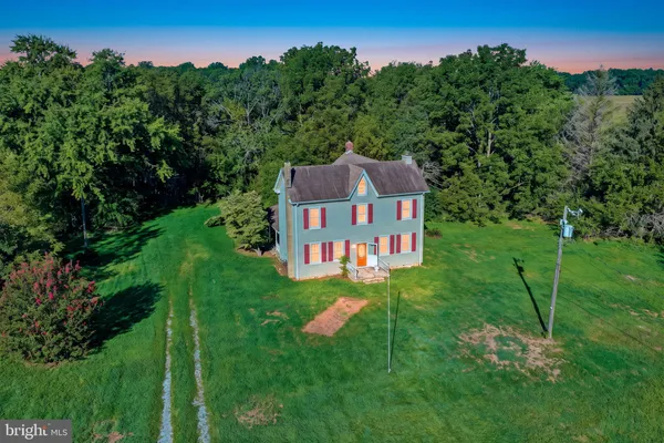 $385,000 | 15 Upper King Road, Viola, DE 19979