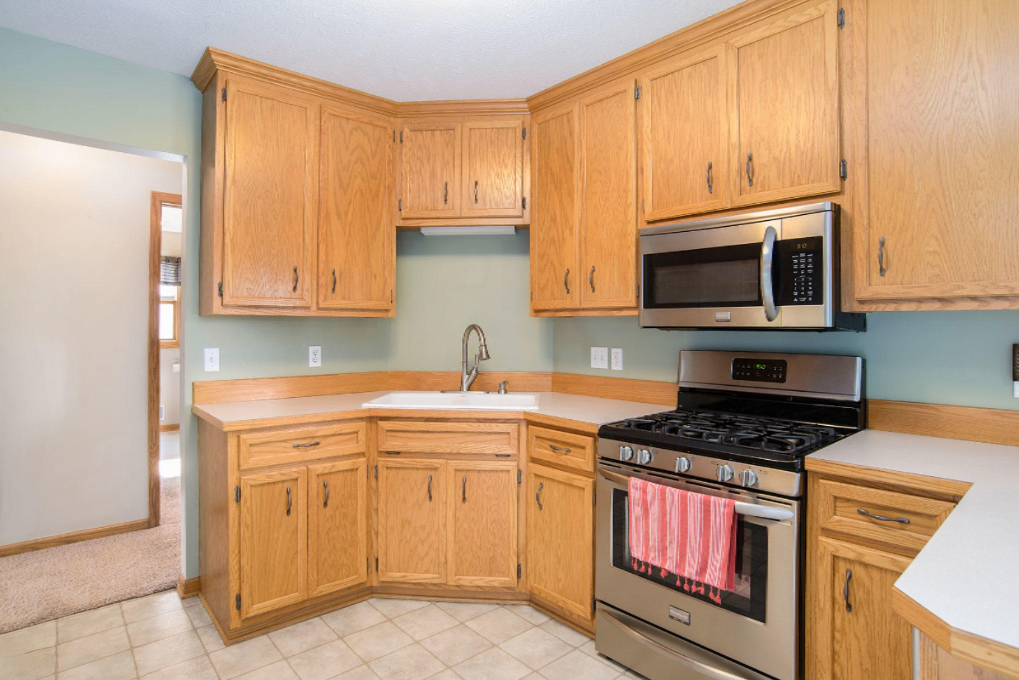 2844 Riley Ridge Road Holland, MI 49424 - Photo 4 of 31 DSC_8597