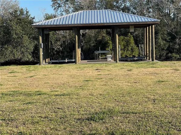 $168,000 | 2305 Fort Beauregard Boulevard, St. Bernard, LA 70085