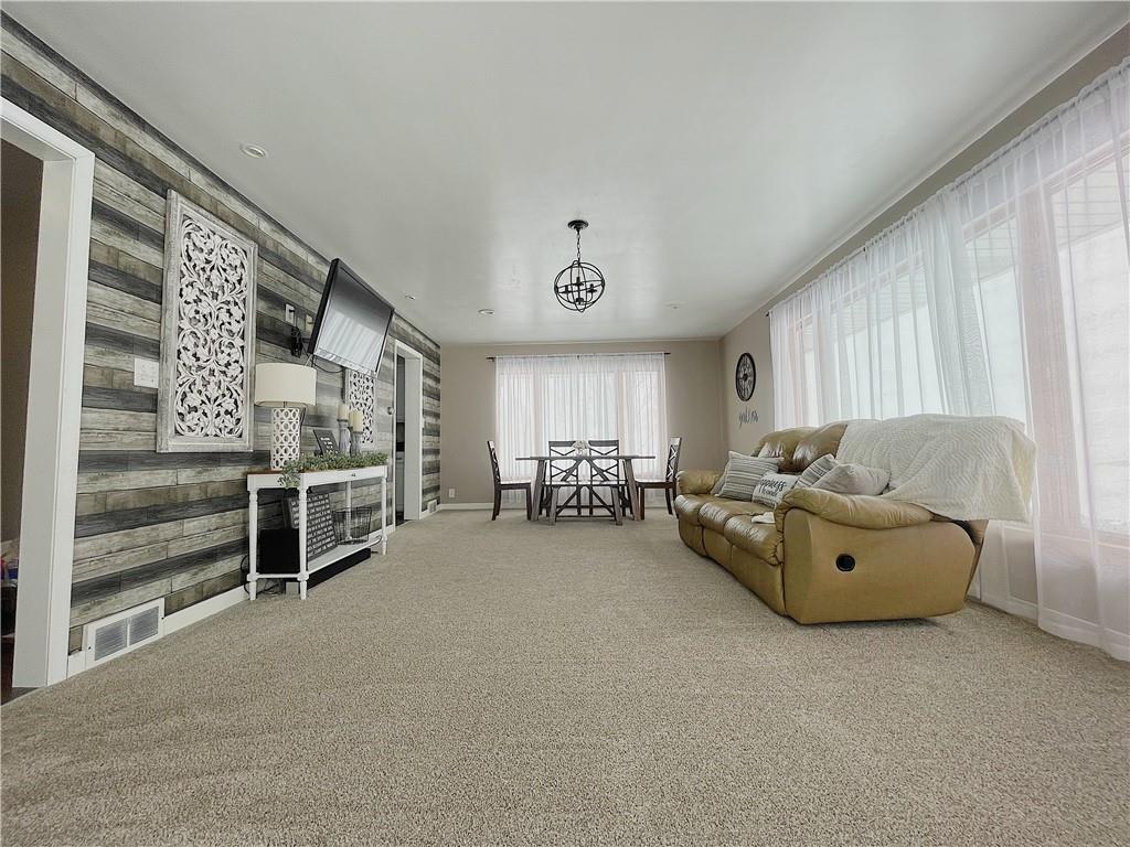 617 Fairview Road Berlin, PA 15530 - Photo 4 of 25 Gallery Image 4