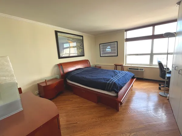 $2,550 | 70 West Burton Place, Unit 1203, Chicago, IL 60610