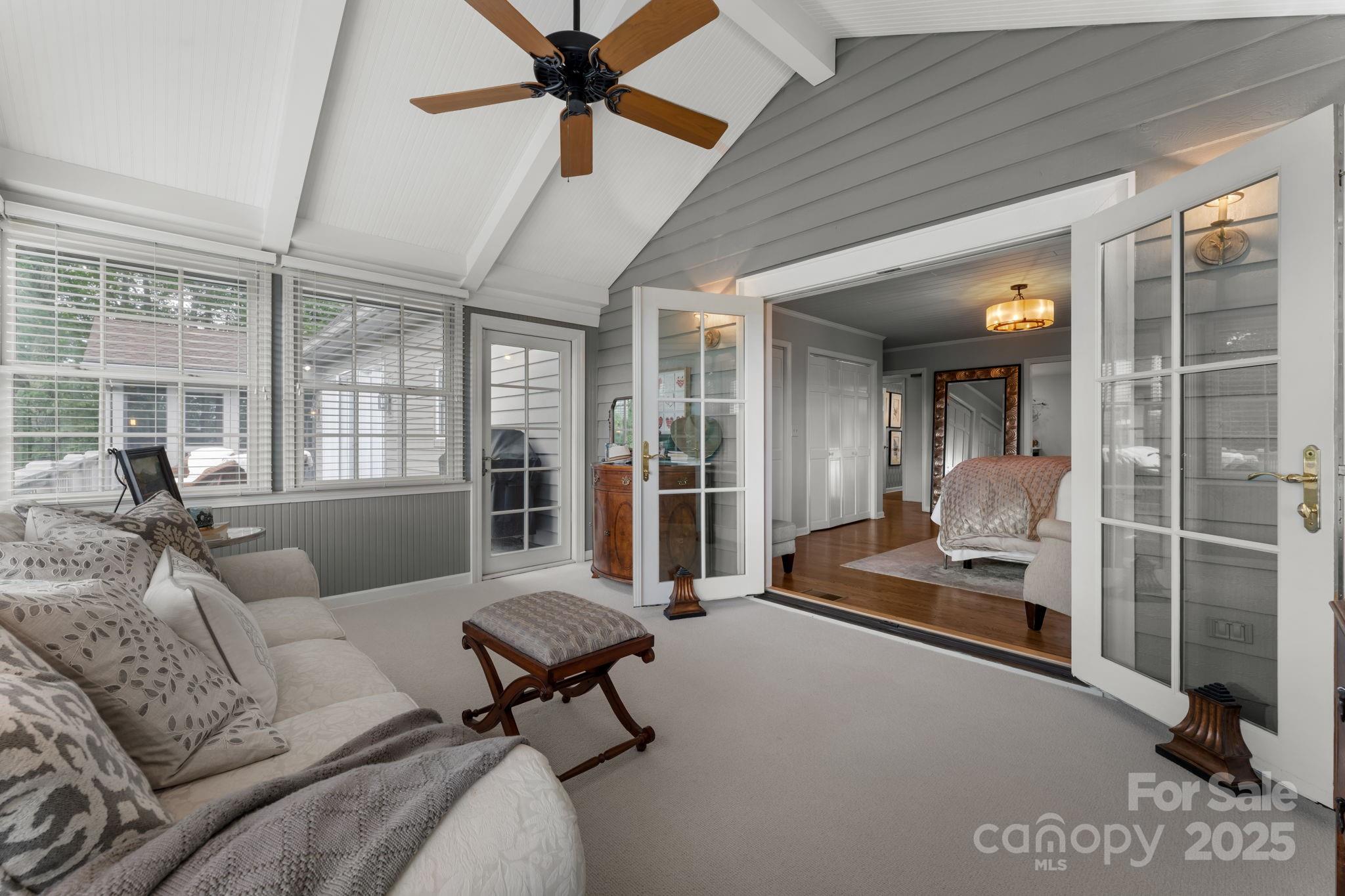 1031 West Rochester Drive, Unit 9 Cashiers, NC 28717 - Photo 13 of 41