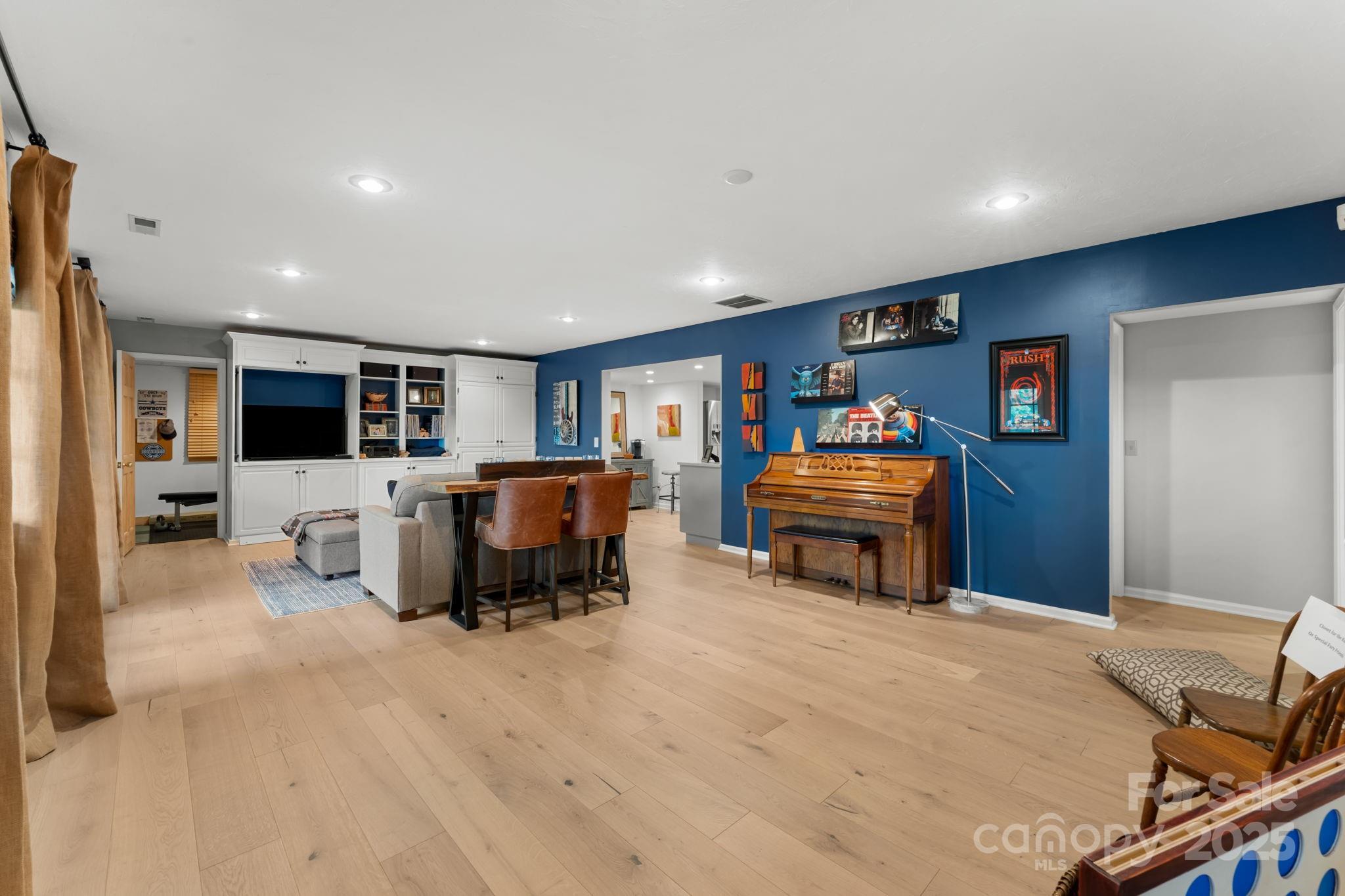 1031 West Rochester Drive, Unit 9 Cashiers, NC 28717 - Photo 30 of 41