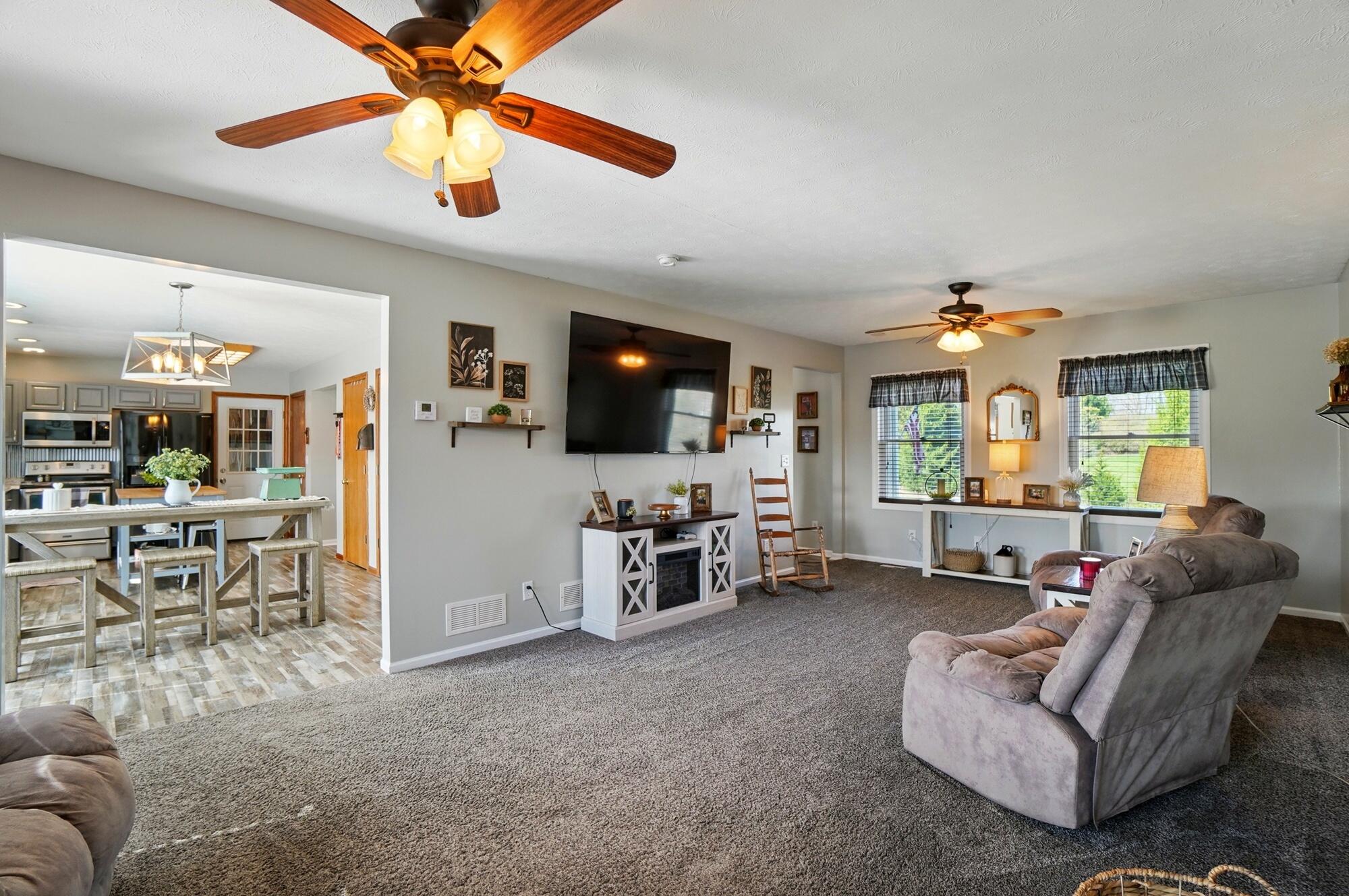 5932 Willow Dale Road Springfield, OH 45502 - Photo 12 of 68