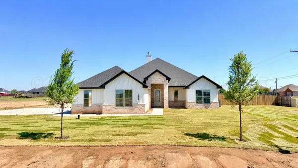$495,000 | 10150 Honeysuckle Road, Amarillo, TX 79119