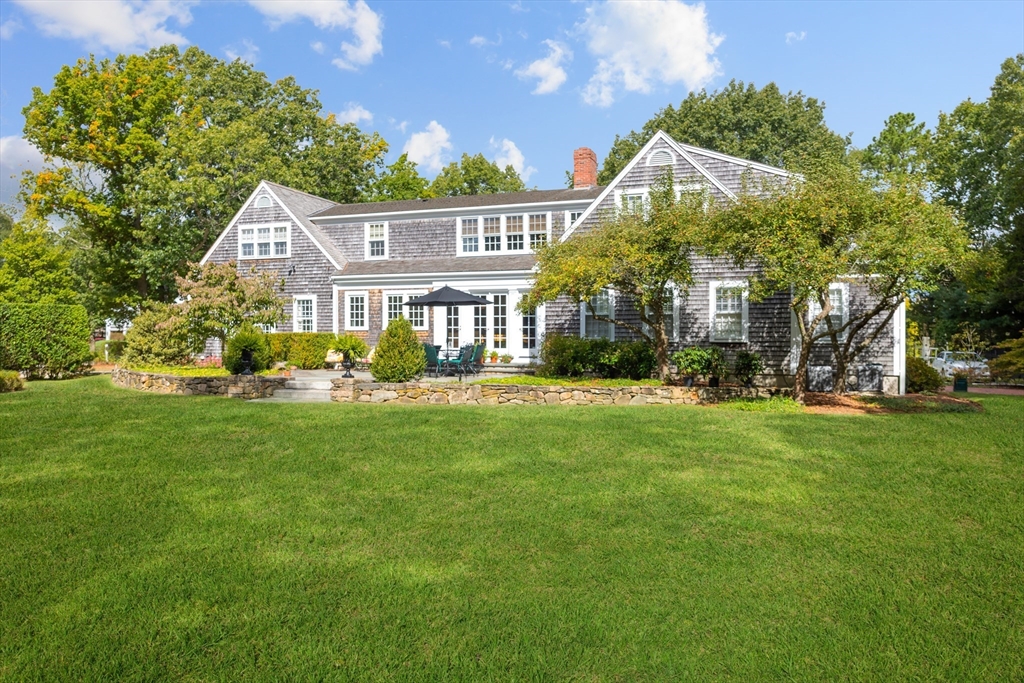 39 Bay Pond Road Duxbury, MA 02332 - Photo 1 of 42