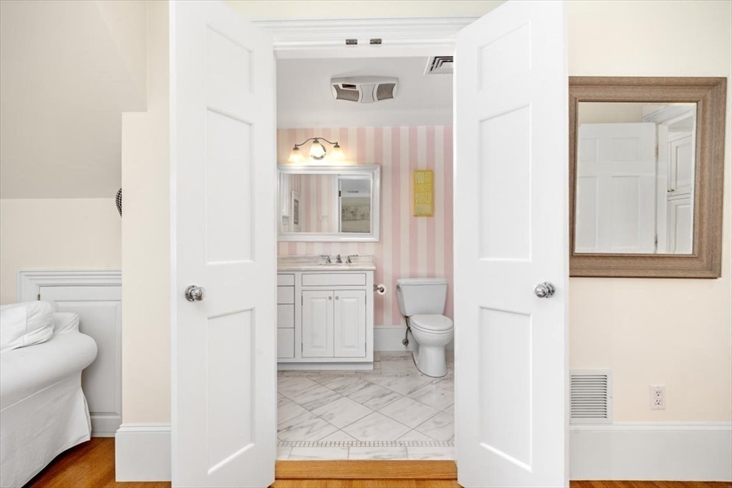 39 Bay Pond Road Duxbury, MA 02332 - Photo 27 of 42