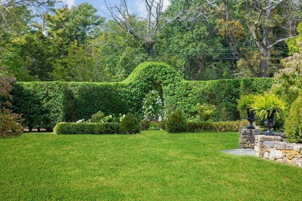39 Bay Pond Road Duxbury, MA 02332 - Photo 34 of 42