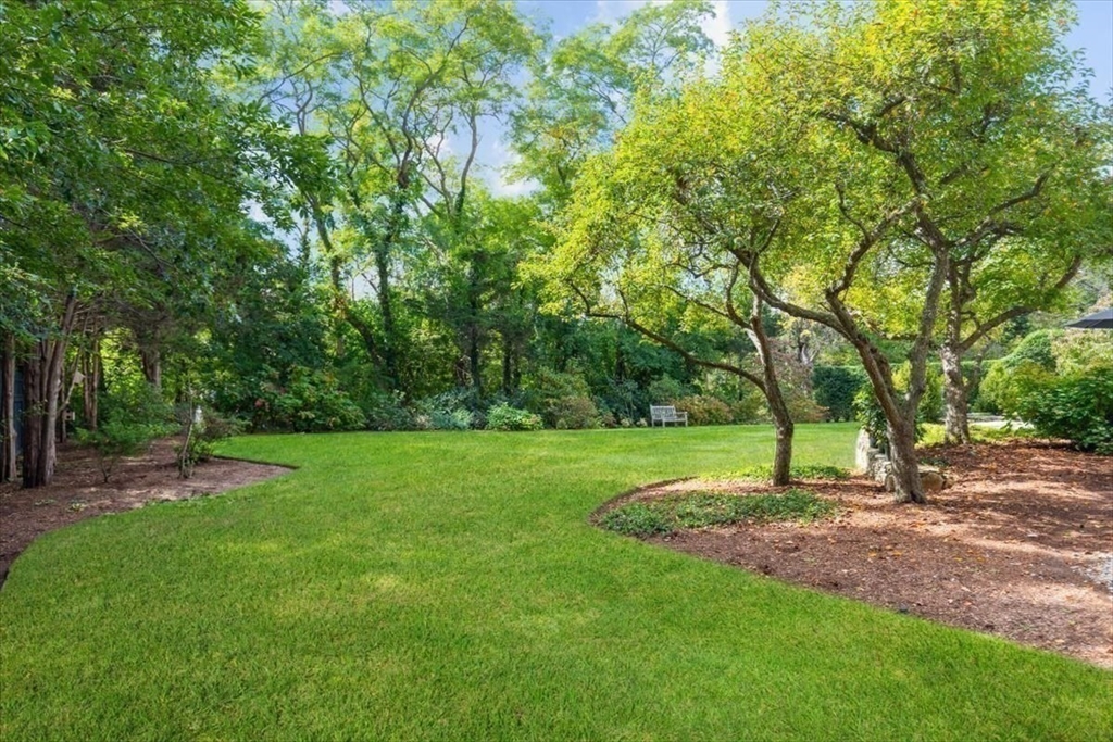 39 Bay Pond Road Duxbury, MA 02332 - Photo 4 of 42