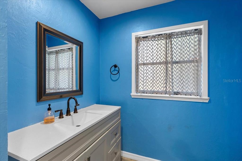 155 South Court Street Bronson, FL 32621 - Photo 43 of 62