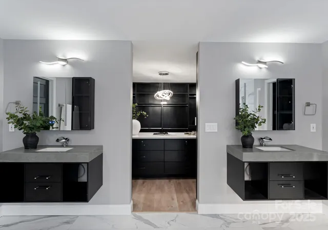 $2,290,000 | 4129 Carnoustie Lane, Charlotte, NC 28210