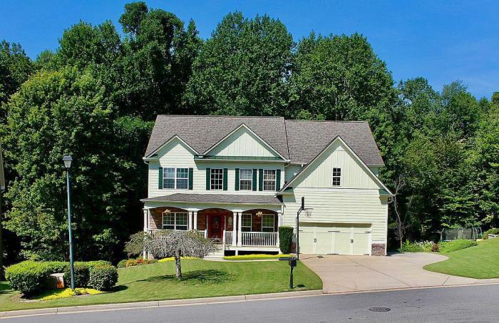 3938 Walnut Grove Way Gainesville, GA 30506 - Photo 3 of 28