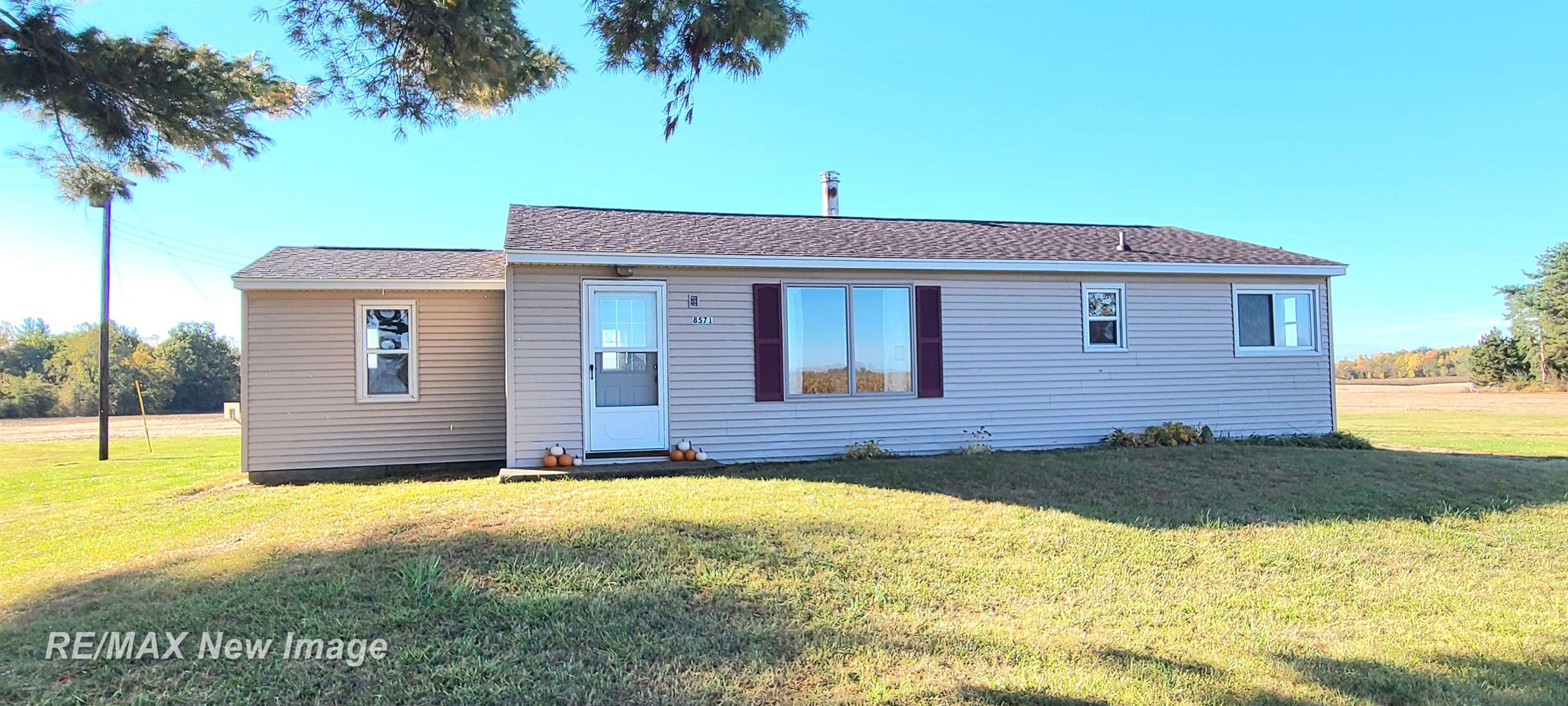 8571 West Birch Run Road St. Charles, MI 48655 - Photo 1 of 18