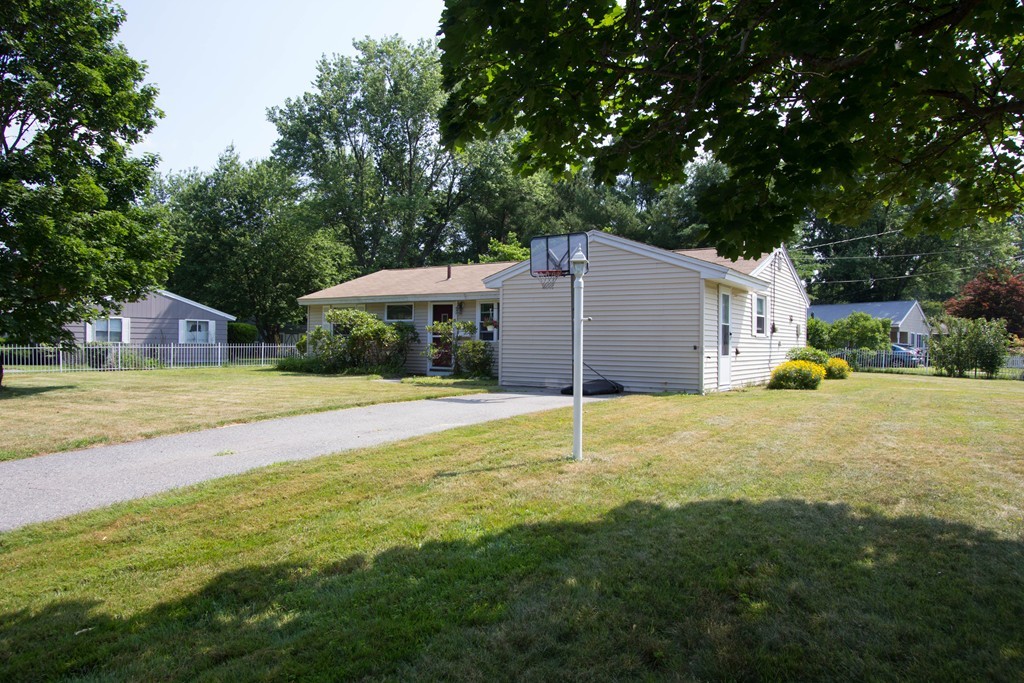 1 Sunset Road Maynard, MA 01754 - Photo 21 of 22 Gallery Image 21