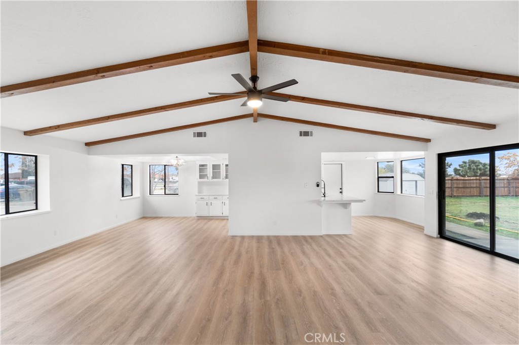 9239 Hickory Avenue Hesperia, CA 92345 - Photo 15 of 43