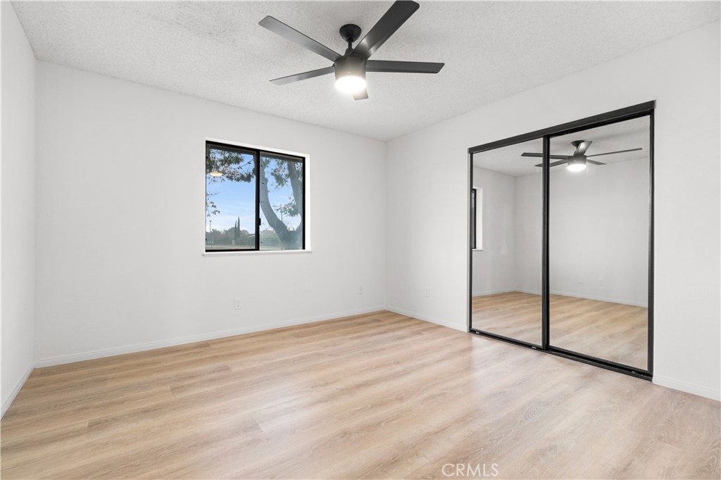 9239 Hickory Avenue Hesperia, CA 92345 - Photo 30 of 43