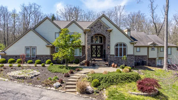 $2,500,000 | 5775 Sugarun Lane, Cincinnati, OH 45243