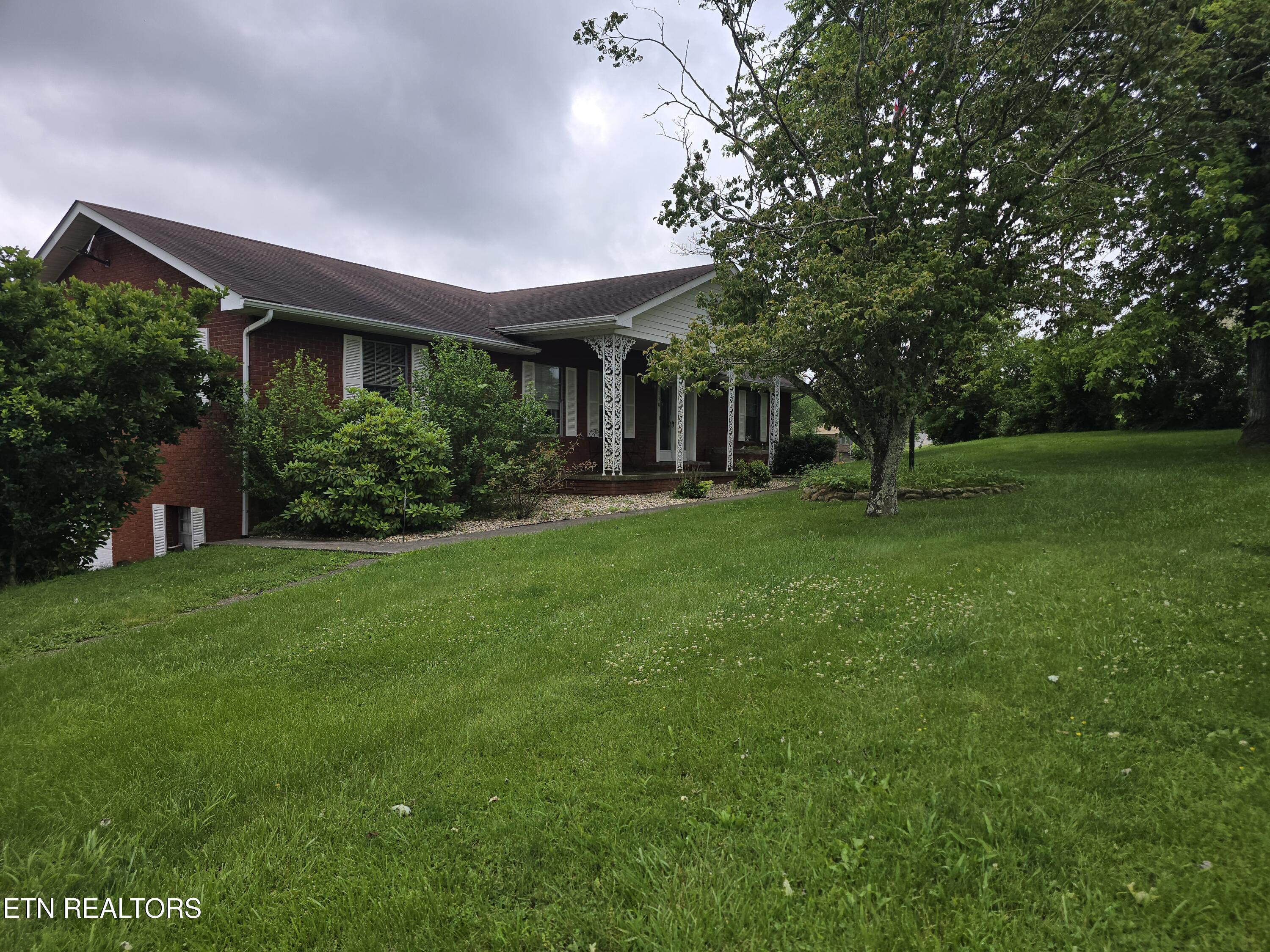 150 Kincaid Road Harrogate, TN 37752 - Photo 3 of 41 20250613_111241