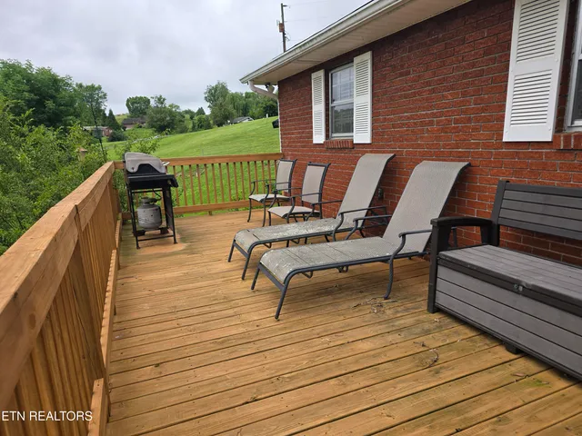 $284,900 | 150 Kincaid Road, Harrogate, TN 37752