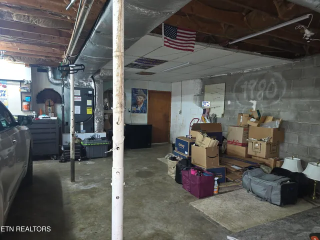 $284,900 | 150 Kincaid Road, Harrogate, TN 37752