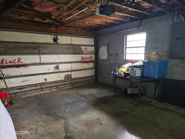 $284,900 | 150 Kincaid Road, Harrogate, TN 37752