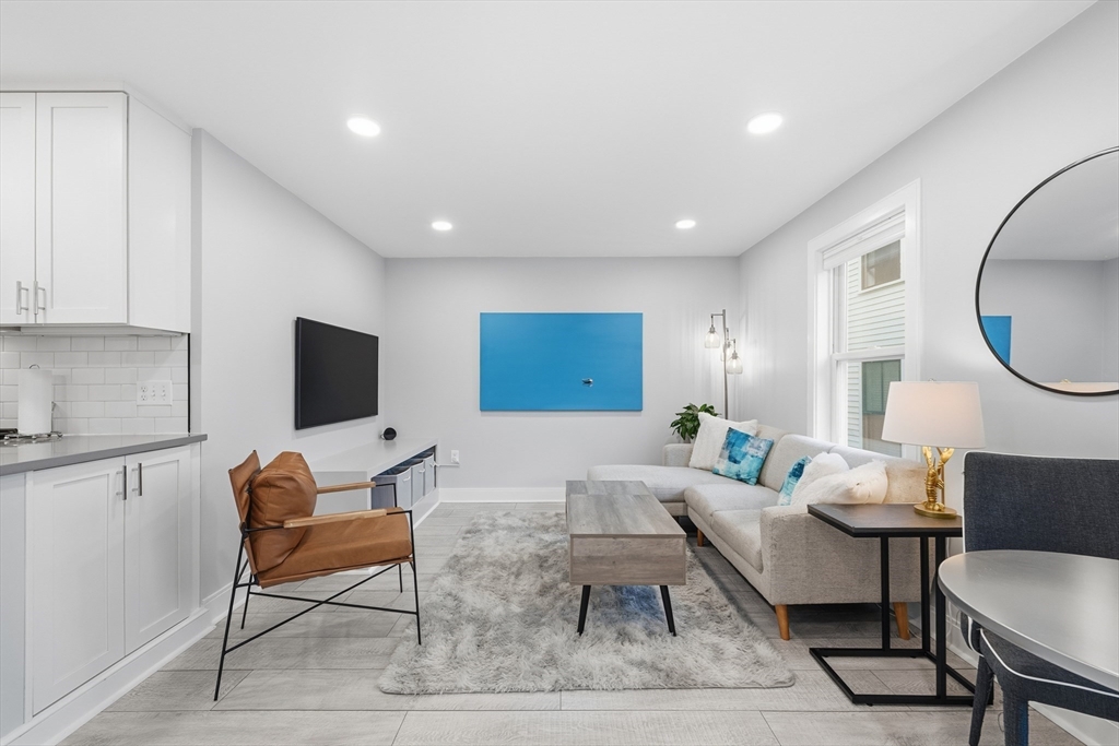 4 Coppersmith Way, Unit 2 Boston, MA 02128 - Photo 4 of 22