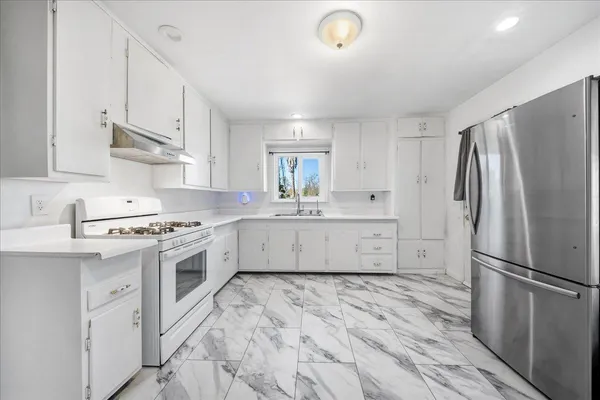 $299,999 | 3176 Callecita Street, Sacramento, CA 95815