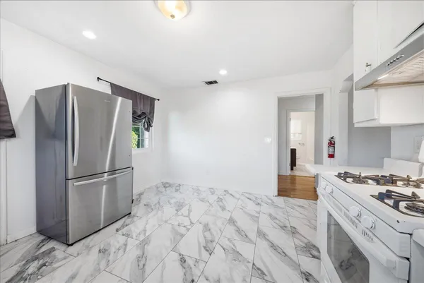 $299,999 | 3176 Callecita Street, Sacramento, CA 95815