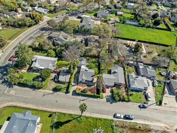 $299,999 | 3176 Callecita Street, Sacramento, CA 95815