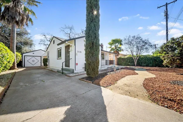 $299,999 | 3176 Callecita Street, Sacramento, CA 95815