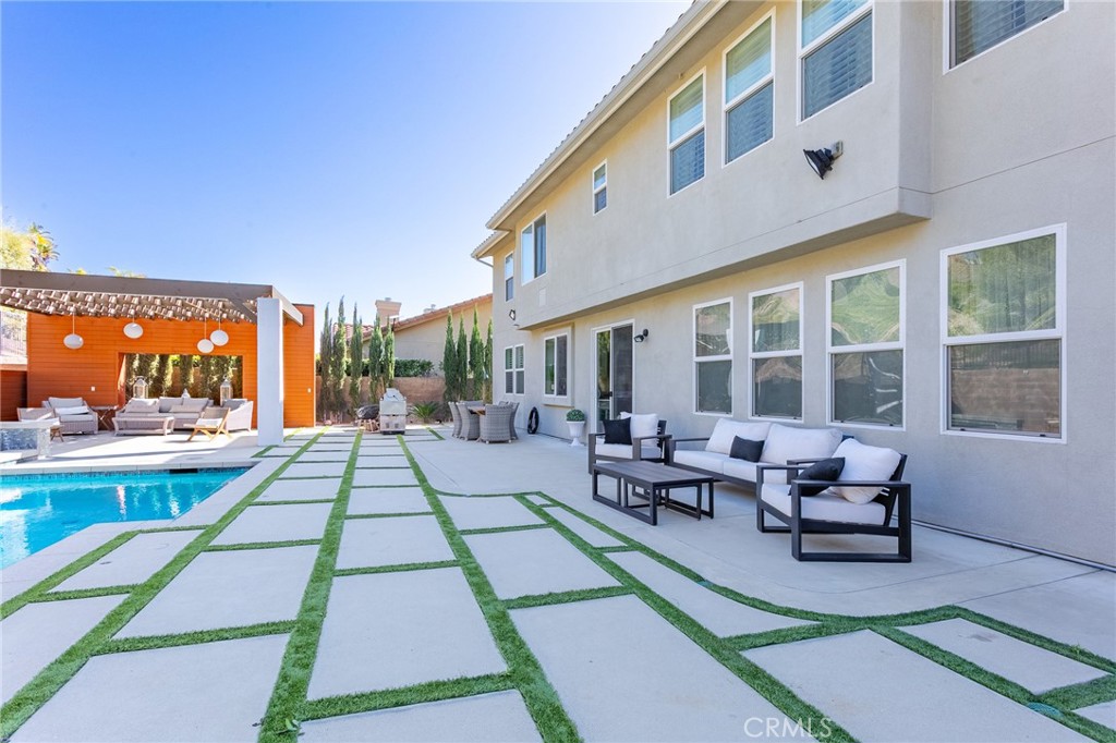 20423 Via Botticelli Porter Ranch, CA 91326 - Photo 37 of 48