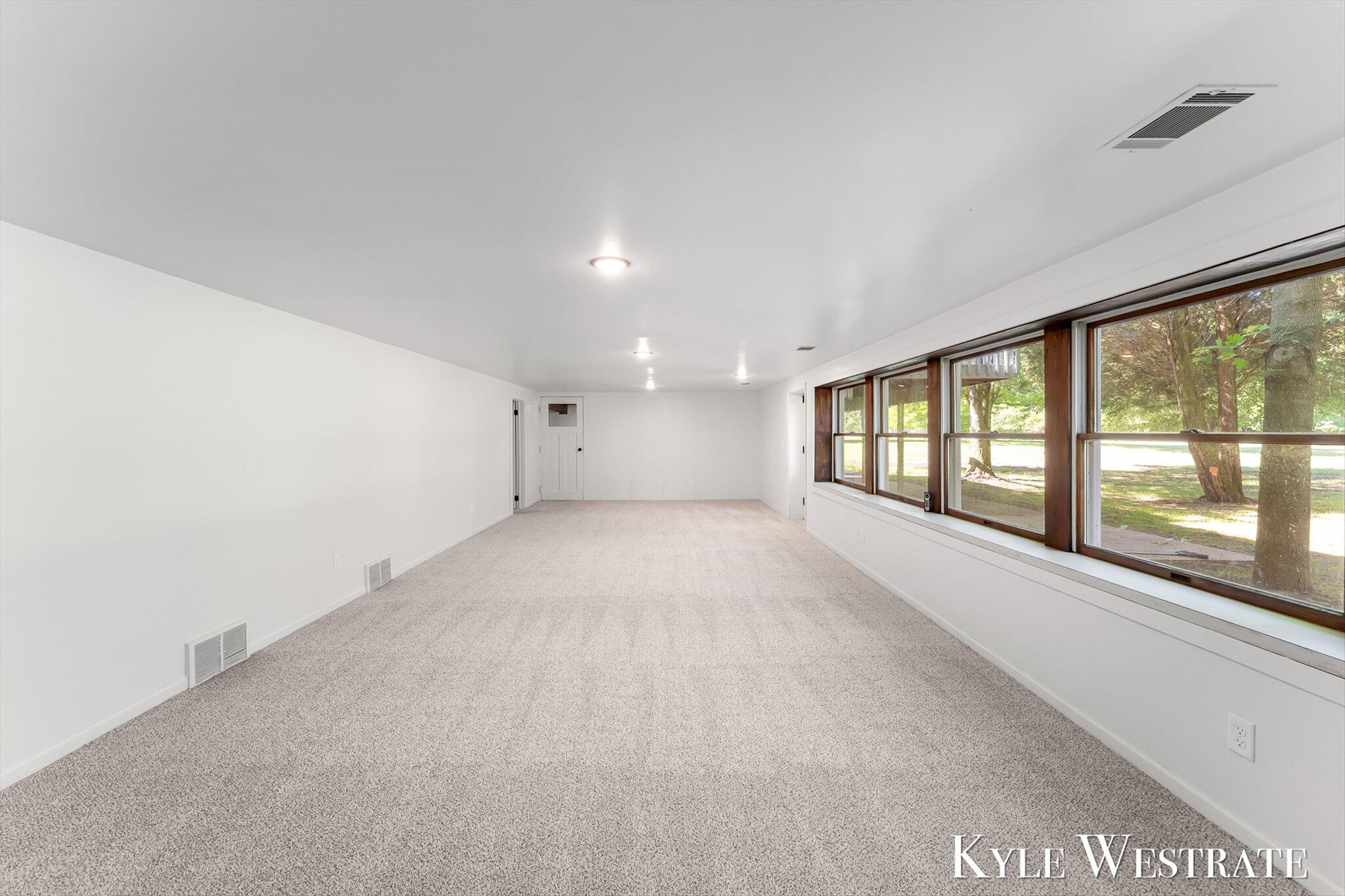 18883 168th Avenue Spring Lake, MI 49456 - Photo 27 of 39 14-ELY00580