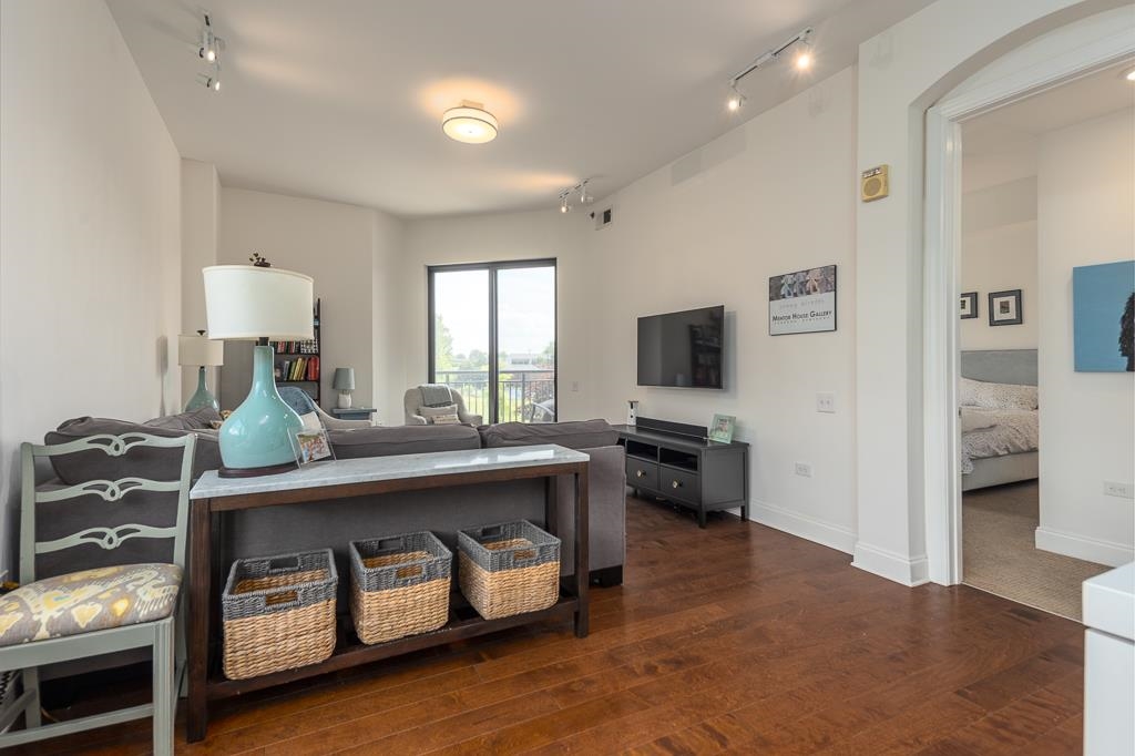 717 Riverside Drive, Unit 201 Memphis, TN 38103 - Photo 17 of 37