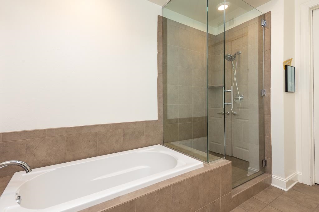 717 Riverside Drive, Unit 201 Memphis, TN 38103 - Photo 24 of 37