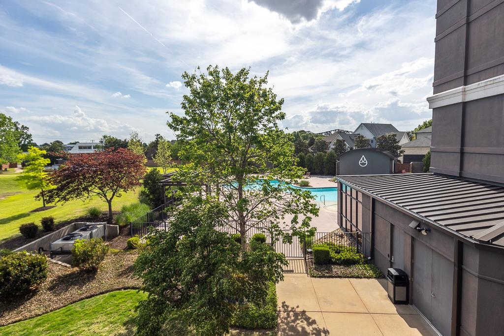 717 Riverside Drive, Unit 201 Memphis, TN 38103 - Photo 26 of 37