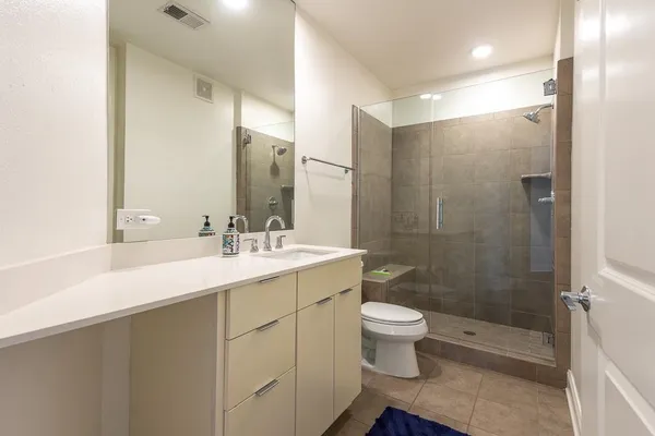 $365,000 | 717 Riverside Drive, Unit 201, Memphis, TN 38103