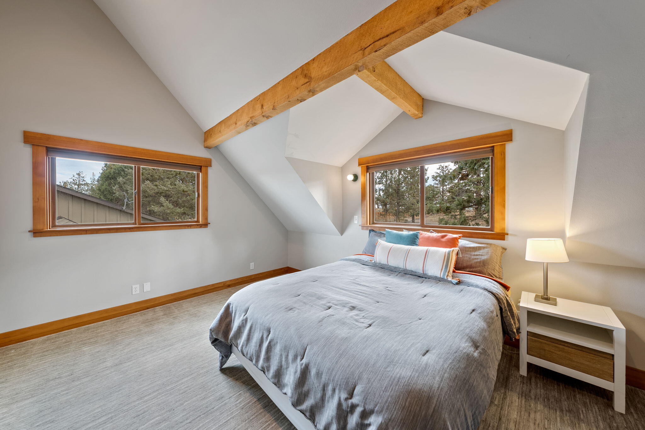 65345 Tweed Road Bend, OR 97703 - Photo 45 of 90 a bedroom with a bed and a window