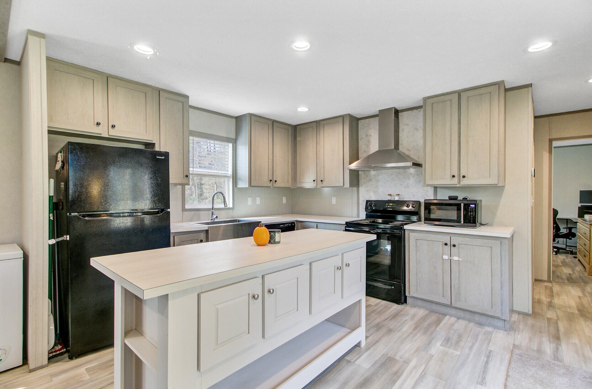 70 Orchid Court Round O, SC 29474 - Photo 16 of 53 42_12 (1)_mls