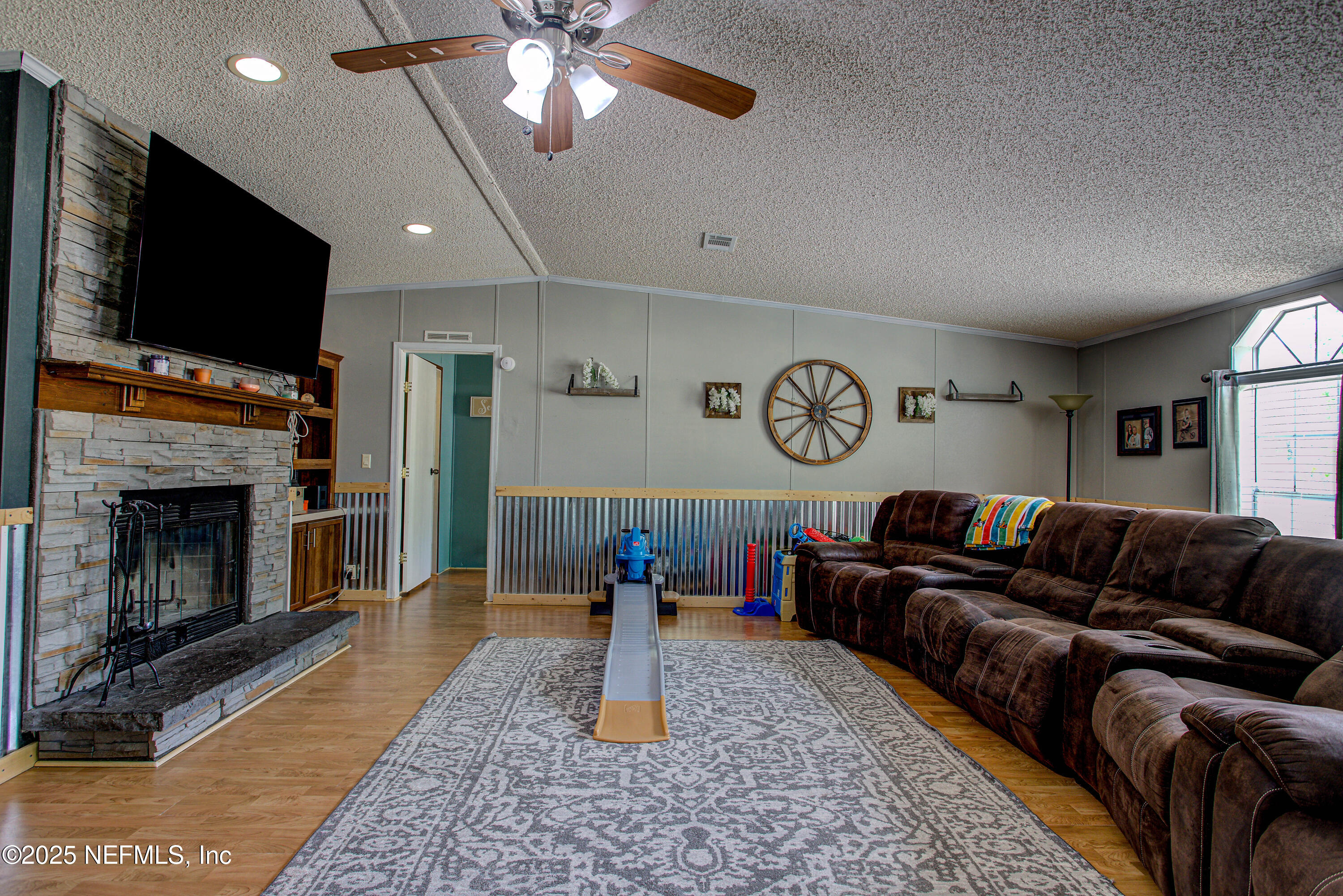 7630 Oak Forest Road Keystone Heights, FL 32656 - Photo 13 of 70 20257630-Oak_Forest_Rd-25