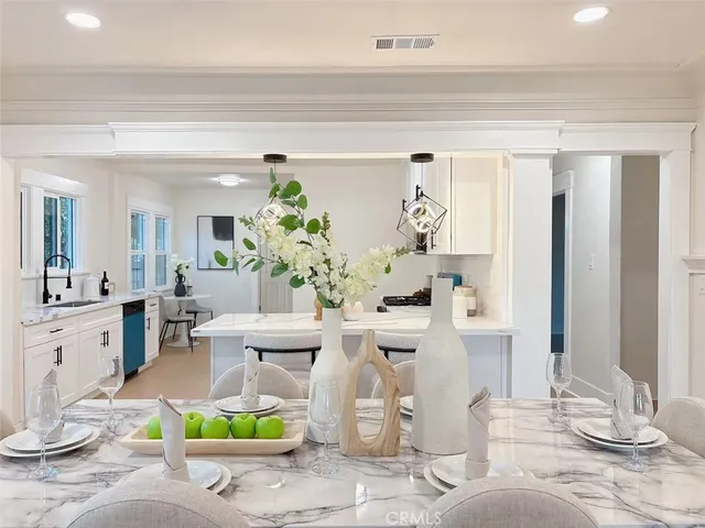 $899,000 | 4715 5th Avenue, Los Angeles, CA 90043