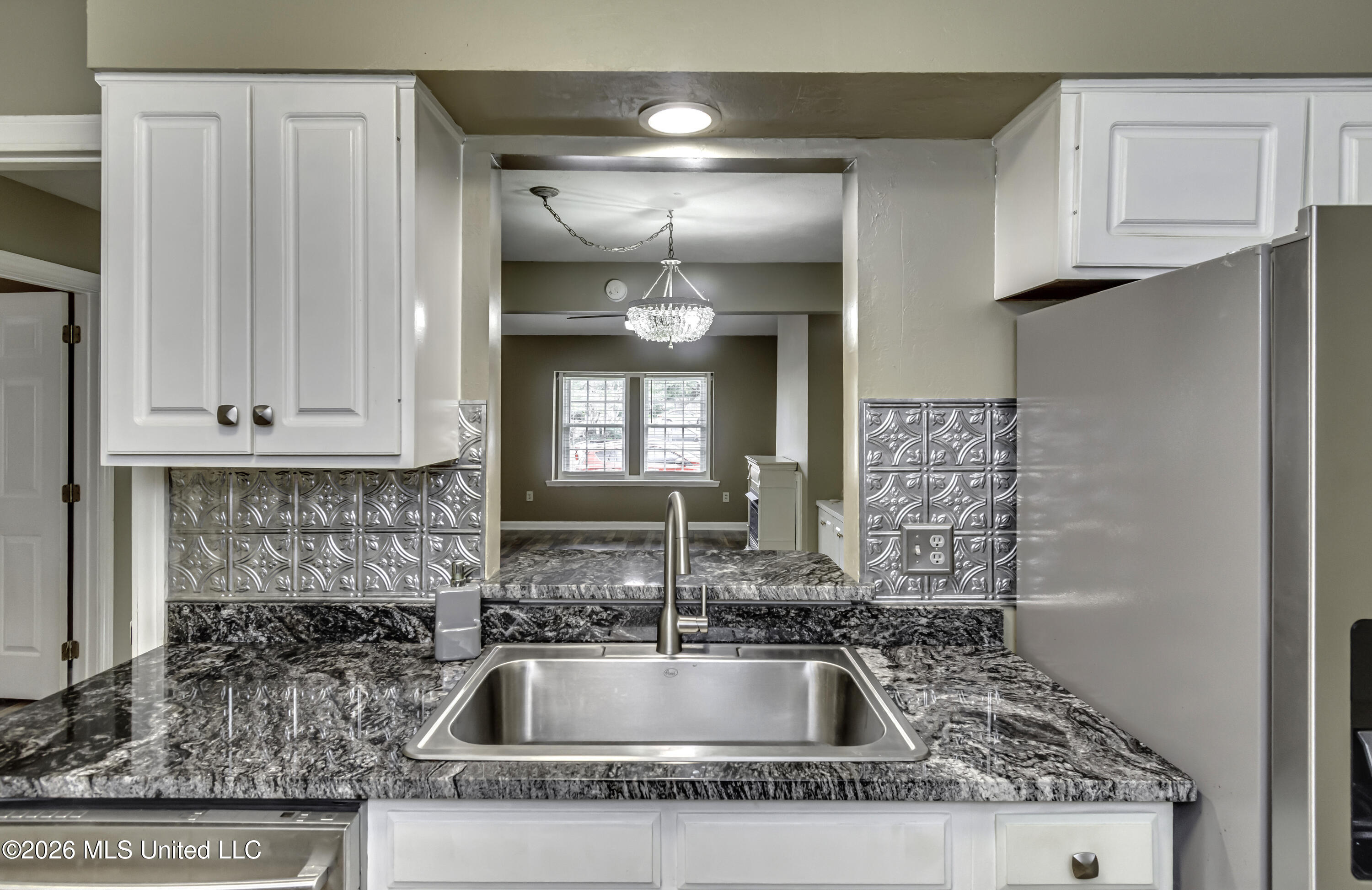 118 River Place Jackson, MS 39211 - Photo 12 of 22 118 River Place--22
