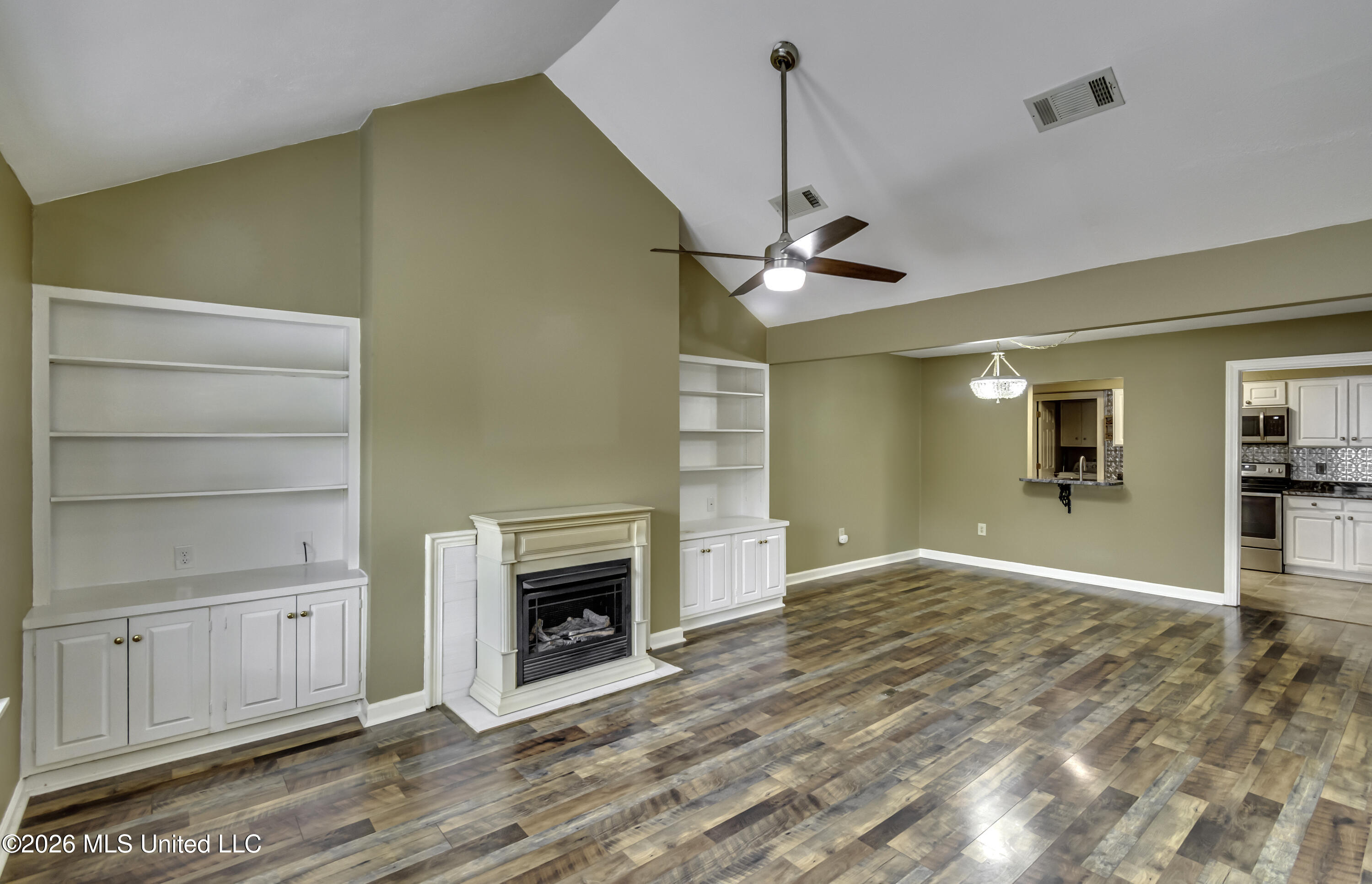118 River Place Jackson, MS 39211 - Photo 4 of 22 118 River Place--11