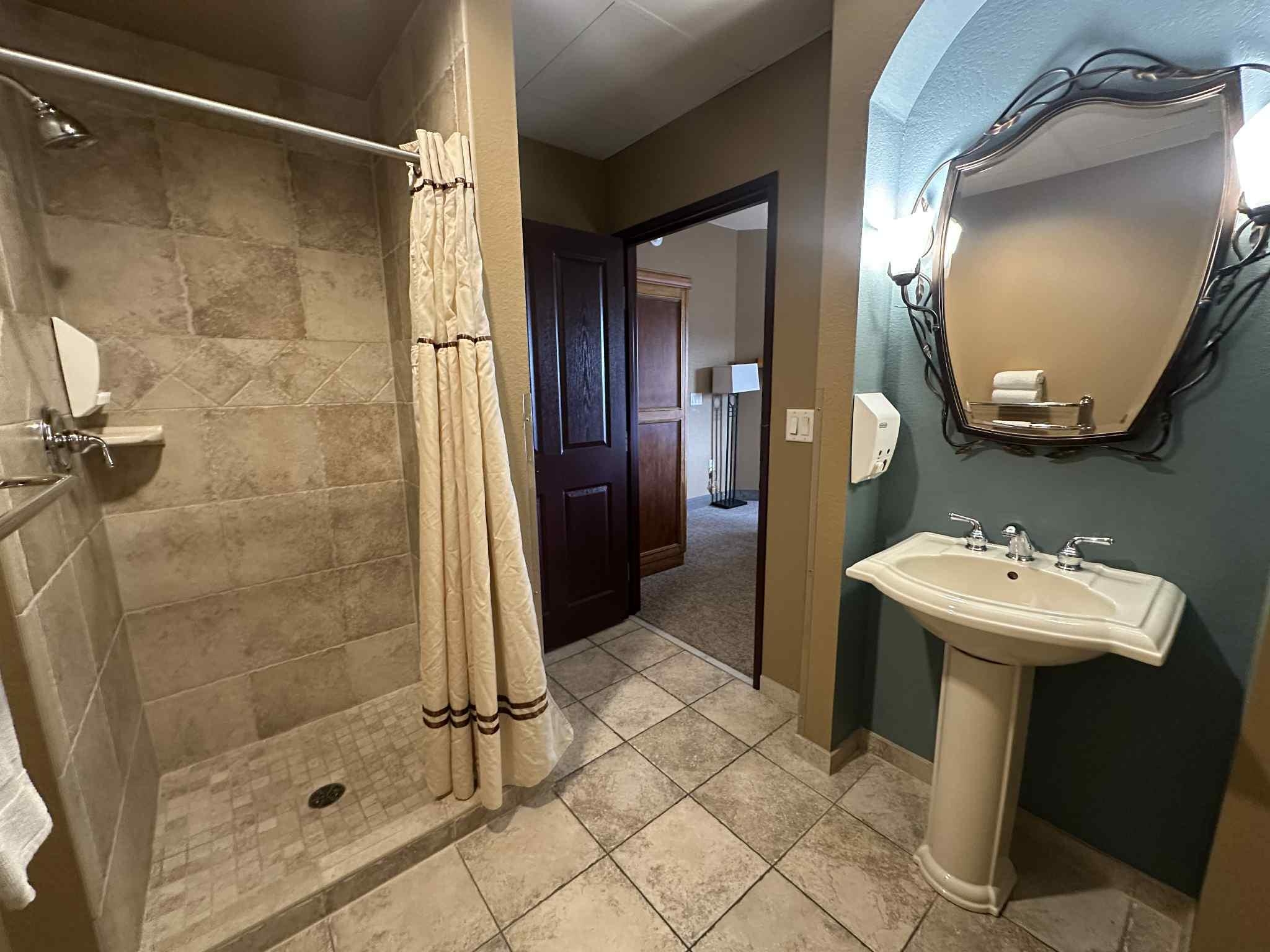 2411 River, Unit 2550 Wisconsin Dells, WI 53965 - Photo 17 of 32