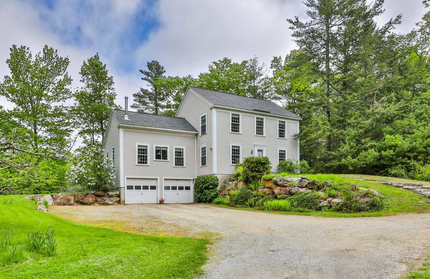 129 Brook Road Mont Vernon, NH 03057 - Photo 1 of 40